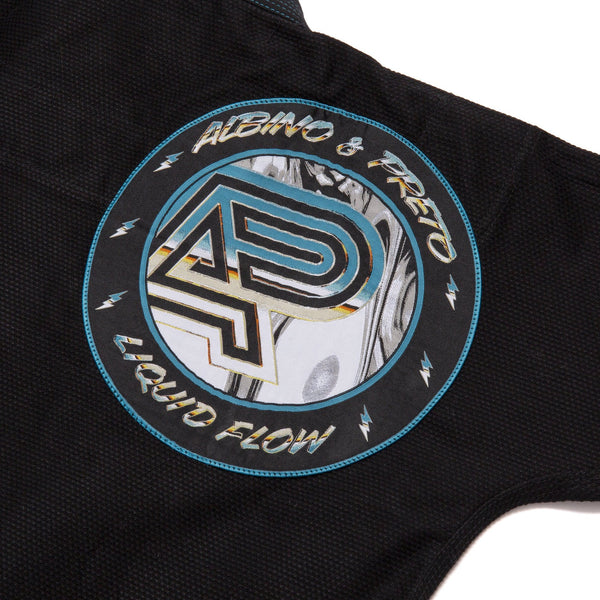 Albino and Preto Batch #89: Liquid Flow