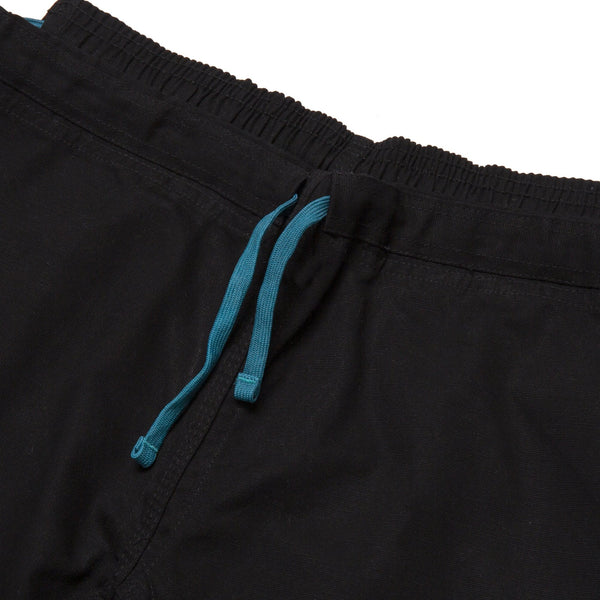 Albino and Preto Batch #89: Liquid Flow