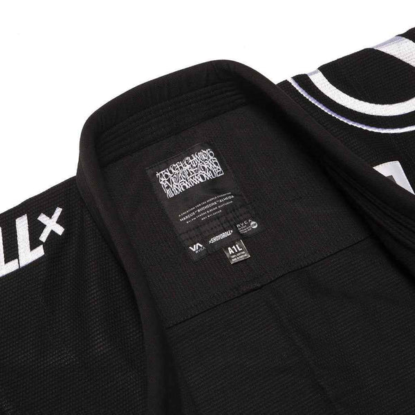 Shoyoroll Batch 105: Absolute King – Black Jiu-Jitsu Gi