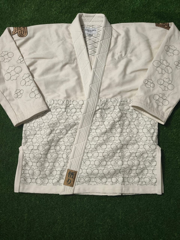 Albino and Preto Batch #72: Satori – Official Unbleached Jiu Jitsu Gi