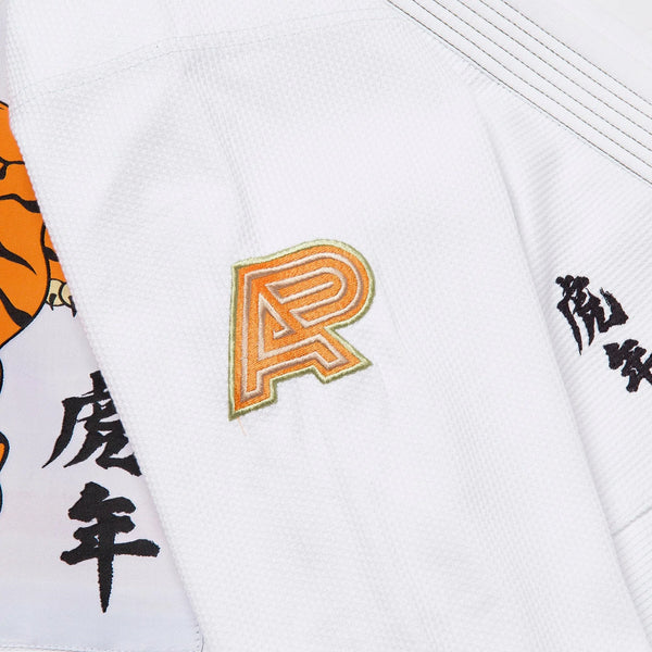Albino & Preto Batch #110 Year of the Tiger BJJ Gi - White - Gi4victory