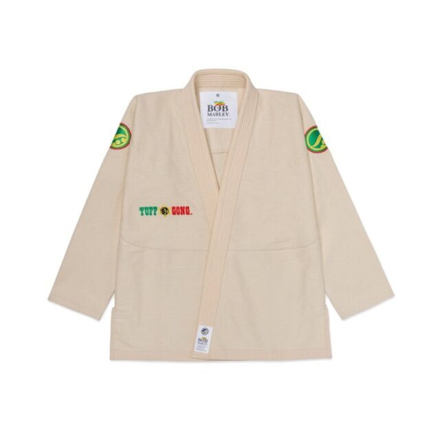 🥋 Shoyoroll Bob Marley x Shoyoroll Unbleached V1 BJJ Gi – Limited Edition Kimono 🌿🎶Bring legendary reggae style to the mats with the Shoyoroll Bob Marley x Shoyoroll Unbleached V1 BJJ Gi. This limited-edition kimono combines iconic Bob Marley-inspired design with Shoyoroll’s premium BJJ aesthetic—made for practitioners who want standout style and serious mat presence.🔥 Limited Edition🥋 Premium BJJ Kimono🌿 Unique Unbleached V1 Design🎶 Bob Marley x Shoyoroll Collaboration💪 Perfect for Training & Collectors👉 Shop now: https://gi4victory.com/product/shoyoroll-bob-marley-x-shoyoroll-unbleached-v1-bjj-gi-limited-edition-kimono/#Shoyoroll #BobMarley #BobMarleyXShoyoroll #BJJ #BrazilianJiuJitsu #BJBGi #JiuJitsu #BJJKimono #JiuJitsuGi #BJJLife #BJJTraining #MartialArts #Grappling #JiuJitsuLifestyle #LimitedEdition #BJJGear #BJJCommunity #ShoyorollGi #PremiumBJJ #FightGear #CombatSports #JiuJitsuStyle #BJJCollector #MMA #TrainHard@Shoyoroll @BobMarley @gi4victory
