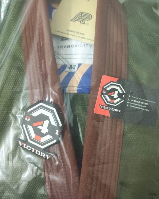 🥋 GI4VICTORY.COM — GLOBAL BJJ SHIPMENTS 🌎🔥Another lineup of premium BJJ Gis has officially shipped to athletes around the world! 🌍🇮🇹 Albino & Preto Wu-Tang BJJ Kimono – Batch 103📏 Size: A0📦 Shipped to: Italy🇺🇸 Albino & Preto Tranquility BJJ Gi with Bags📏 Size: A2📦 Shipped to: USA🇫🇷 Albino & Preto Tranquility BJJ Gi with Bags📏 Size: A2📦 Shipped to: France🇺🇸 Albino & Preto A&P x NEEDLES® PHANTOM BJJ Gear Gi📏 Size: A2📦 Shipped to: USA🌎 From Pakistan 🇵🇰 to the BJJ community worldwide!Thank you for choosing GI4Victory.com for your BJJ gear. Every order represents another connection with the global Jiu-Jitsu community. 🤝🥋🔥 Premium BJJ Gis | Exclusive Releases | Worldwide Shipping🌐 GI4Victory.com#GI4Victory #AlbinoAndPreto #AandP #WuTang #WuTangGi #TranquilityGi #Needles #NeedlesPhantom #BJJ #BrazilianJiuJitsu #BJJGi #JiuJitsu #BJJGear #BJJKimono #BJJLife #JiuJitsuLife #BJJCommunity #BJJFamily #BJJTraining #MartialArts #BJJStyle #WorldwideShipping