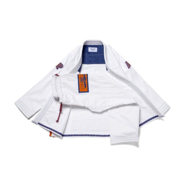 🥋🔥 Albino & Preto Batch #86: Bearbrick V3 BJJ Gi 🔥🥋Make every roll a statement! 💥 Elevate your Jiu-Jitsu game with the iconic Albino & Preto Batch #86 Bearbrick V3 — a standout collaboration blending Brazilian Jiu-Jitsu culture with bold Bearbrick-inspired design. Featuring eye-catching details and premium 450G pearl-weave fabric, this collectible kimono brings distinctive style to the mats. 🐻🏆💪 Stand out. Train hard. Roll in style!🛒 Shop now at Gi4Victory:https://gi4victory.com/product/albino-and-preto-batch-86-bearbrick-v3/📲 Follow @gi4victory for more exclusive BJJ gear and premium kimono drops!#AlbinoAndPreto #Bearbrick #BearbrickV3 #Batch86 #BJJGi #BJJ #BrazilianJiuJitsu #JiuJitsu #BJJLife #BJJCommunity #JiuJitsuLife #BJJGear #BJJKimono #JiuJitsuGi #Grappling #MartialArts #BJJTraining #BJJFashion #BJJStyle #Kimono #Fightwear #PremiumBJJ #BJJCompetition #GrapplingLife #Gi4Victory