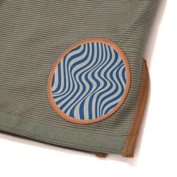 BJJ-Gi „Tranquility“ in den Farben Albino und Preto mit Taschen