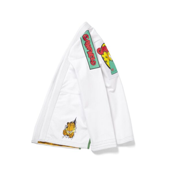 Alternative Sichtweise auf Albino and Preto Batch #92: Garfield White BJJ Gi