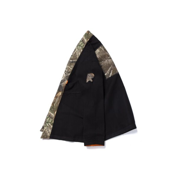 Una visione alternativa di Albino and Preto Batch #84: Realtree EDGE Black Camo BJJ Gi with Bag