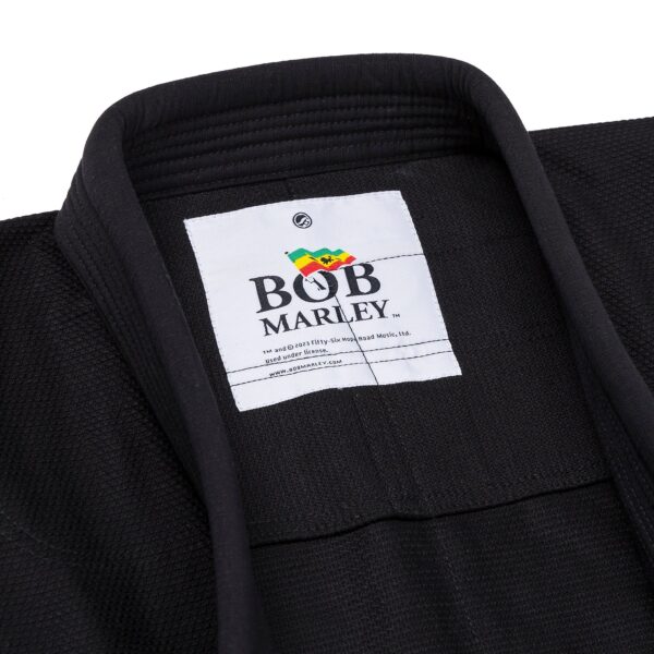 Una visión alternativa de Shoyoroll Bob Marley x Shoyoroll Black V2 BJJ Gi – Limited Edition Jiu-Jitsu Kimono