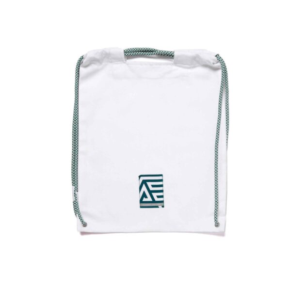 Albino y Preto, lote #106: Gi de BJJ clásico de tres colores con diseño en espiga, color BLANCO, “con bolsillos”